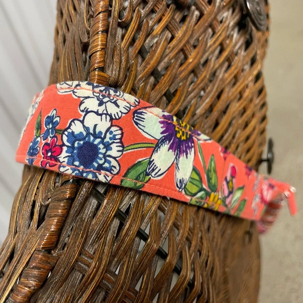 Vera Bradley Summer Crossbody Purse Peach Floral EUC Clean - Picture 9 of 11